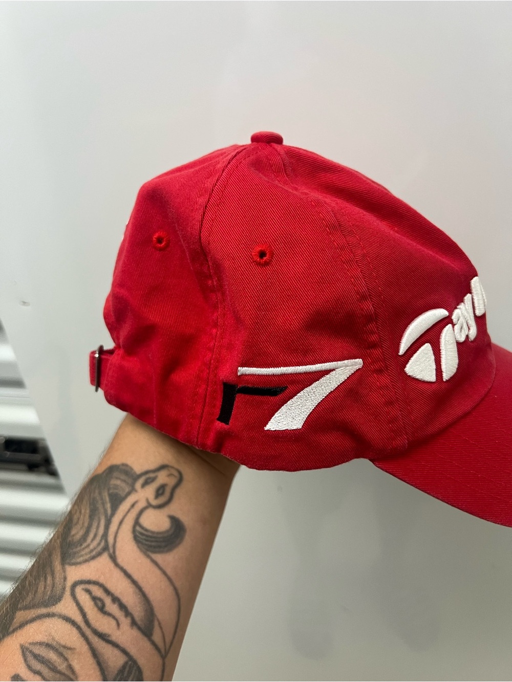 TaylorMade R7 Hat - Picture 4 of 6